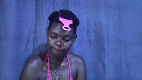 cute_tamara1 online show from 12-22-25, 10:23