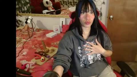 Snapshot of cute_zoe1 chatting on 07-05-26, 02:07 cute_zoe1 online show from 07-05-26, 02:07