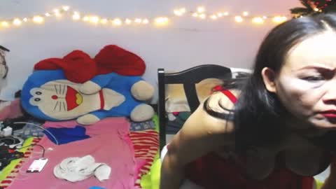 Snapshot of cuteandsexyone chatting on 12-31-24, 05:51 CuteAndSexyOne Na and Brian online show from 12-31-24, 05:51