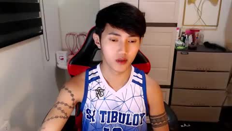 Steph online show from 05-06-26, 04:34