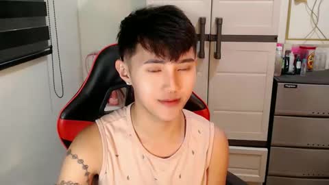 Steph online show from 05-19-26, 04:30