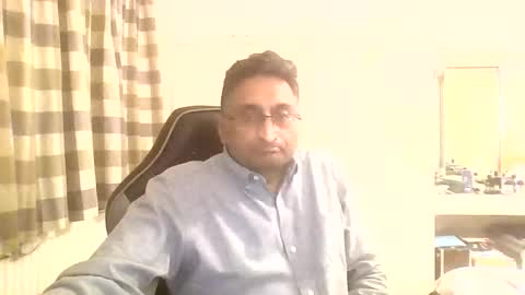 Snapshot of cuteboy74402999 chatting on 05-02-26, 12:15 fuktoiboi online show from 05-02-26, 12:15