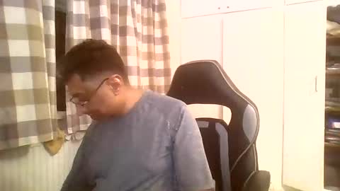 Snapshot of cuteboy74402999 chatting on 05-02-26, 10:59 fuktoiboi online show from 05-02-26, 10:59