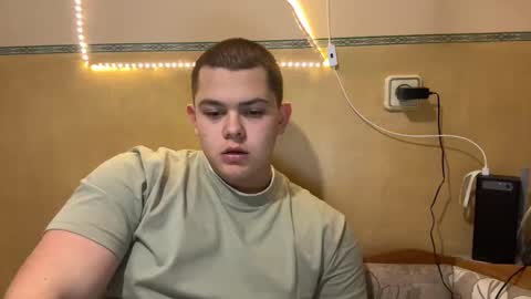 Snapshot of cutebutnaughty_ chatting on 11-05-25, 08:20 Alex online show from 11-05-25, 08:20