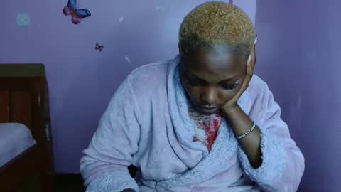 Snapshot of cutebuu chatting on 04-20-26, 11:39 cutebuu online show from 04-20-26, 11:39