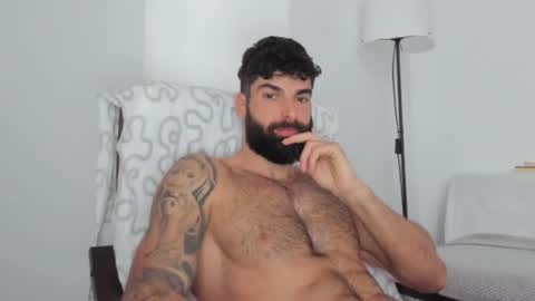 cuteeboy online show from 02-26-25, 06:15