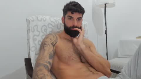 cuteeboy online show from 03-02-25, 10:16