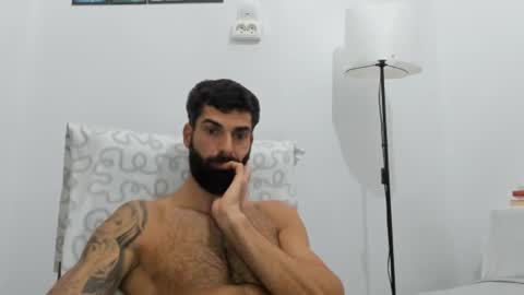 cuteeboy online show from 11-13-25, 06:23