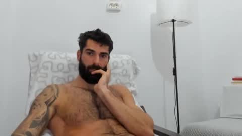 cuteeboy online show from 11-23-25, 09:53