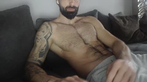 cuteeboy online show from 03-29-26, 09:31