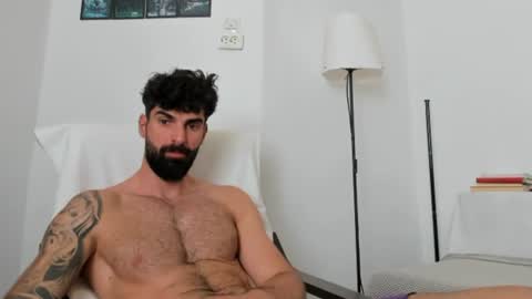 Snapshot of cuteeboy chatting on 06-15-26, 08:05 cuteeboy online show from 06-15-26, 08:05