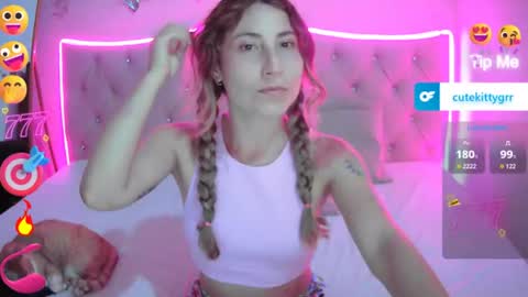 Kitty online show from 07-16-26, 12:16