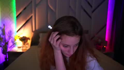 Snapshot of cuteefoxy chatting on 07-17-26, 01:40 Foxy online show from 07-17-26, 01:40