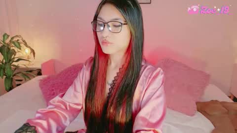 Zoe  online show from 02-22-26, 12:45