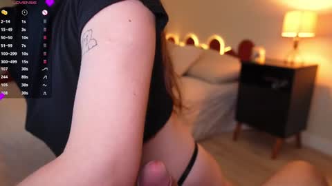 Snapshot of cutefacebigass chatting on 06-18-26, 06:45 Mia online show from 06-18-26, 06:45
