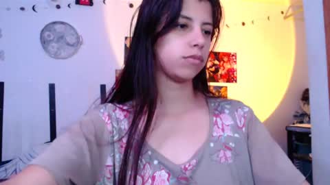 Snapshot of cutehaome chatting on 05-23-26, 12:16 haome online show from 05-23-26, 12:16