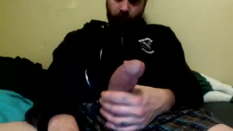 Snapshot of cutehungboi chatting on 11-20-25, 04:56 cutehungboi online show from 11-20-25, 04:56