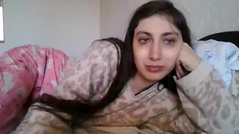 cutekattie online show from 04-06-26, 04:57