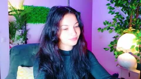 Snapshot of cuteness__girl chatting on 09-28-25, 06:19 cuteness__girl online show from 09-28-25, 06:19