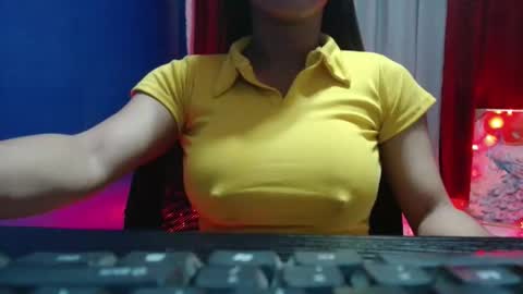 Snapshot of cutepinay143 chatting on 05-02-26, 02:49 isabel online show from 05-02-26, 02:49