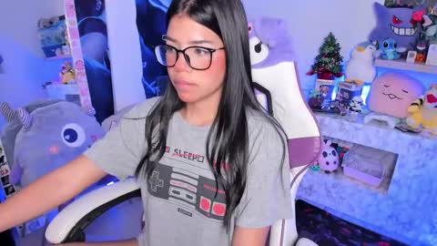 Snapshot of cutestephuwu chatting on 02-19-25, 07:39 - independent model online show from 02-19-25, 07:39