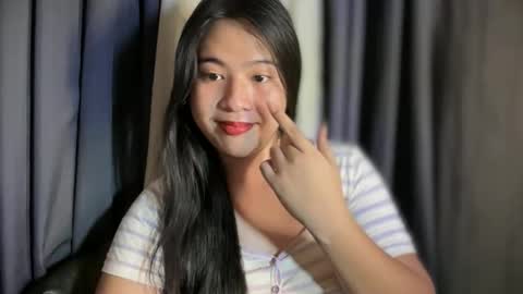 cute online show from 05-30-26, 05:04