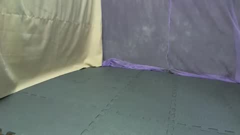 Snapshot of cutetinyasian143_ chatting on 10-14-25, 02:56 cutetinyasian143_ online show from 10-14-25, 02:56