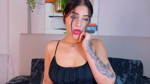 cutewofy online show from 05-06-26, 07:08