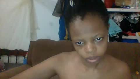 cutey-blonde online show from 04-13-26, 03:45