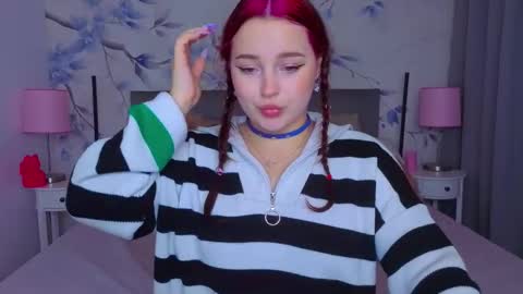 Nika  online show from 11-15-25, 12:19