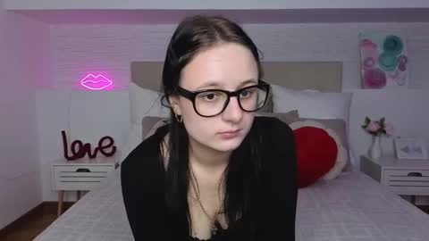 Mila online show from 03-12-26, 01:39