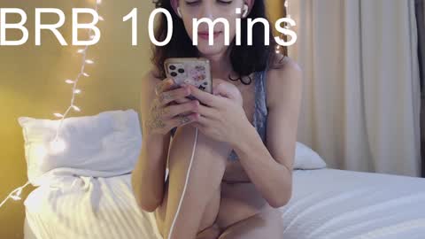 Snapshot of cutie_lilliana chatting on 12-02-24, 11:45 Lilliana or Lil 3 online show from 12-02-24, 11:45