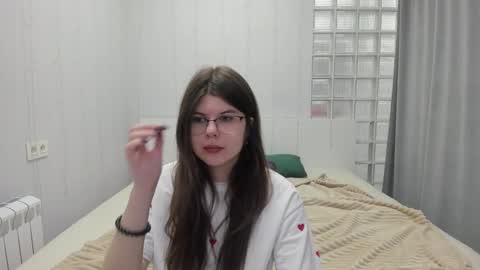 cutie_lory online show from 02-19-25, 01:29