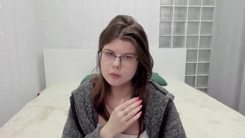 cutie_lory online show from 03-10-25, 04:38