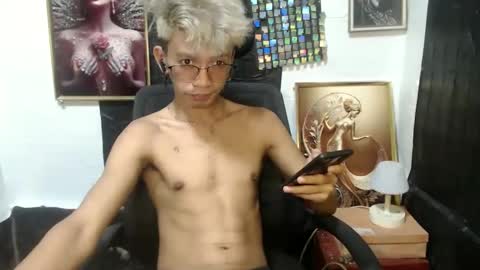 cutie_mico online show from 02-20-25, 10:59