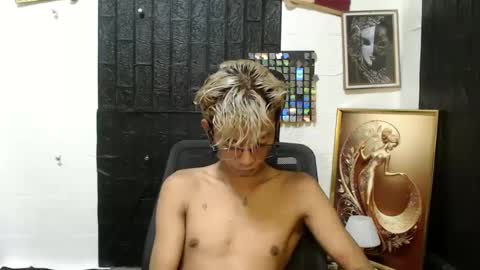 cutie_mico online show from 03-12-25, 09:02