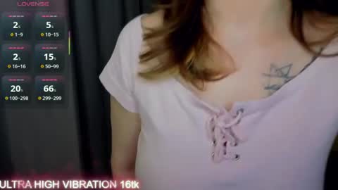 Snapshot of cutie_mili chatting on 06-26-26, 12:09 mili online show from 06-26-26, 12:09