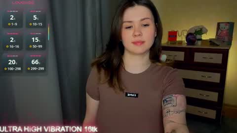 Snapshot of cutie_mili chatting on 06-28-26, 10:21 mili online show from 06-28-26, 10:21