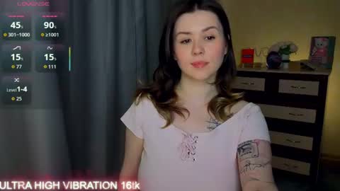 Snapshot of cutie_mili chatting on 06-30-26, 11:44 mili online show from 06-30-26, 11:44