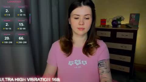 Snapshot of cutie_mili chatting on 07-03-26, 02:01 mili online show from 07-03-26, 02:01