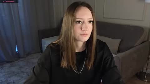 Snapshot of cutie_naughty_girl chatting on 09-18-25, 08:16 Kate online show from 09-18-25, 08:16