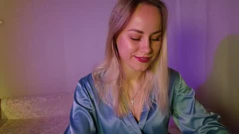 cutie_xoxo_ online show from 05-22-26, 07:08
