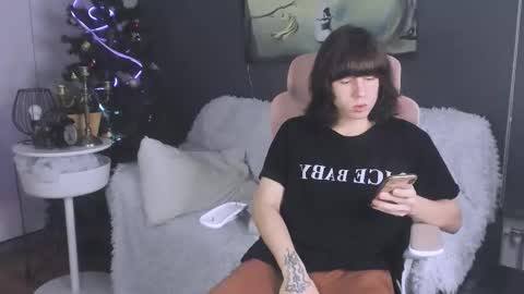 Snapshot of cutiekai_ chatting on 01-10-26, 04:03 cutiekai_ online show from 01-10-26, 04:03