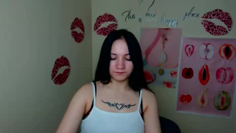 Emma online show from 03-12-26, 07:25