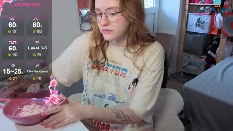 Alice  online show from 09-26-25, 09:35