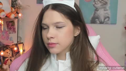 Rori  Instagram cutierori  online show from 01-23-25, 04:09