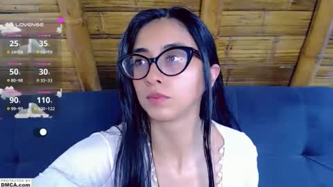 Snapshot of cutte_kitty_ chatting on 05-29-26, 03:43 miss ari online show from 05-29-26, 03:43