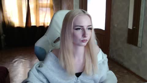 Cutti Crystal online show from 04-14-26, 12:11