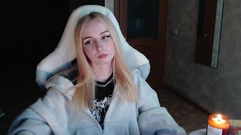 Cutti Crystal online show from 04-16-26, 07:14