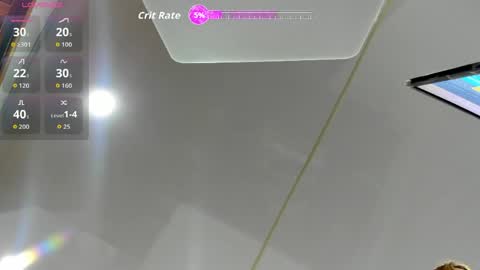 Laura online show from 05-26-26, 11:06